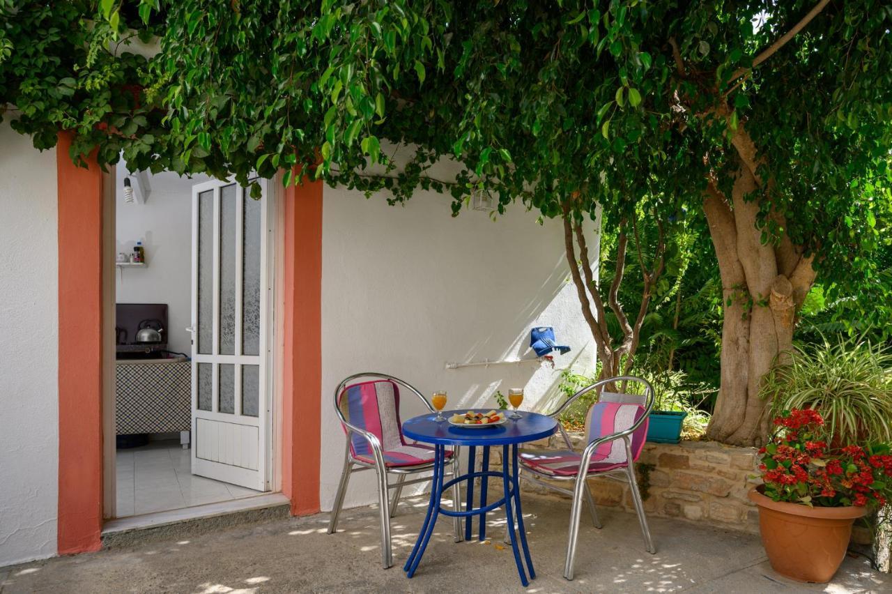 Sofia Rooms Pitsidia Exteriér fotografie